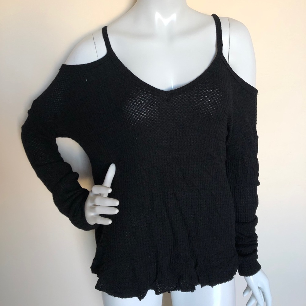 Black Honey Punch Women’s Sweater, Size L